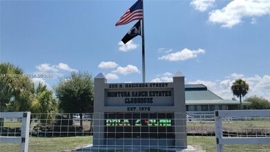 225 S Fronda St in Clewiston, FL - Building Photo - Building Photo