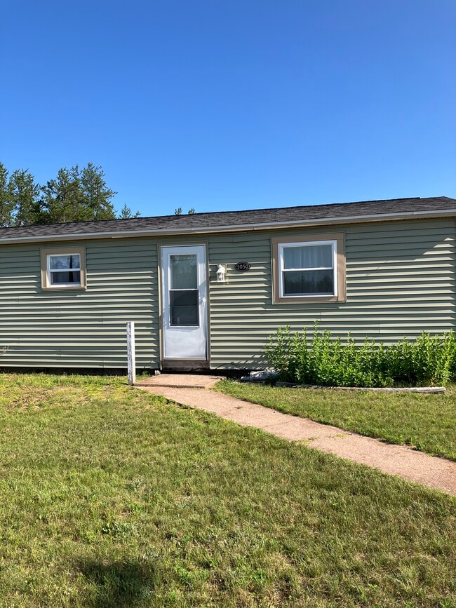 property at 1050 W M35