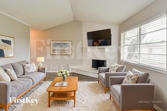 4927 Kilkenny Dr, Unit 3-3234 in Houston, TX - Building Photo - Building Photo