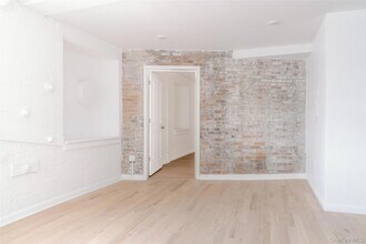 155 S River St, Unit BA in Troy, NY - Building Photo - Building Photo