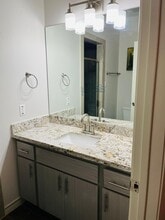 Lakeview Apartments Lakeview Apartments in Laredo, TX - Building Photo - Building Photo