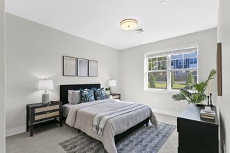 The Vale in Rocky Hill, CT - Building Photo - Building Photo