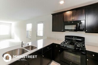 3101 Helix Bay Dr in Crandall, TX - Foto de edificio - Building Photo