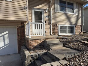 7814 Leafplum Dr in La Vista, NE - Building Photo - Building Photo