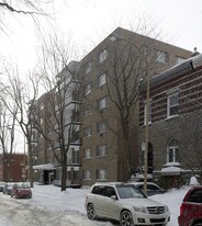 Oliver House West in Westmount, QC - Building Photo