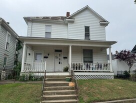 308 E Wheeling St in Lancaster, OH - Building Photo