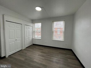 2736 N Croskey St in Philadelphia, PA - Foto de edificio - Building Photo