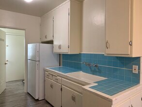 24016 2nd St in Hayward, CA - Building Photo - Building Photo