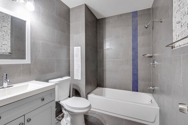 1326 N 17th St in Philadelphia, PA - Building Photo - Building Photo