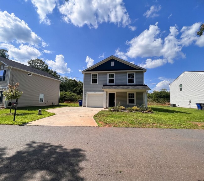 property at 4024 Gibb Ct