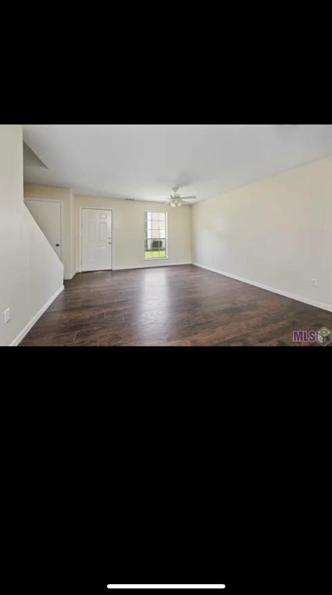 property at 1757 Boulevard De Province