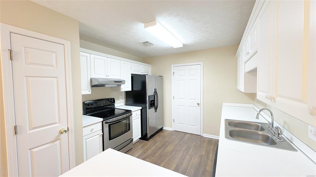 2628 Beard Ct in Montgomery, AL - Building Photo