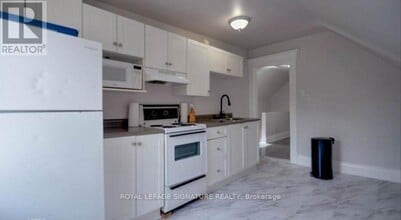 853 Fraser St in North Bay, ON - Building Photo - Building Photo