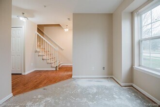 22017 Parkview Dr in Taylor, MI - Building Photo - Building Photo