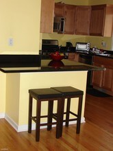 39 Oak St-Unit -Apt 3 in Stamford, CT - Building Photo - Building Photo