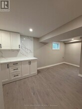 4327 Burnaby Ct in Mississauga, ON - Building Photo - Building Photo