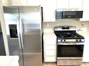 26719 Colt Dr in Corona, CA - Foto de edificio - Building Photo