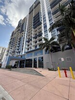 5350 NW 84th Ave in Doral, FL - Building Photo