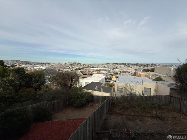 938 Le Conte Ave, Unit 1 in San Francisco, CA - Building Photo - Building Photo