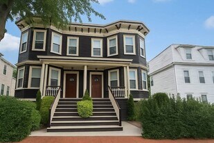 29 Page St, Unit 2 in Revere, MA - Building Photo
