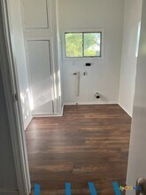 253 N Scenic Loop in Canyon Lake, TX - Building Photo - Building Photo
