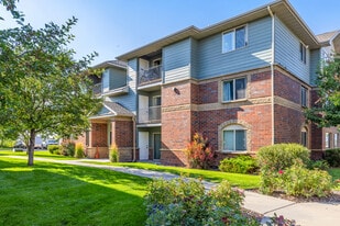 Kagy Village in Bozeman, MT - Building Photo