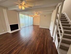 11500 Rochester Ave, Unit 11500 in Los Angeles, CA - Building Photo - Building Photo