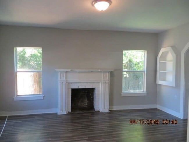 property at 1701 Swenson St