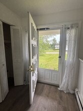 5980 Dover Ln in Traverse City, MI - Foto de edificio - Building Photo