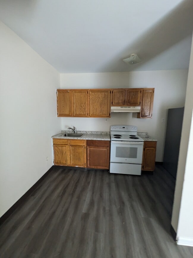 831 Kirkwood St in Wilmington, DE - Building Photo - Building Photo