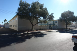 Glade Apartments in Las Vegas, NV - Foto de edificio - Building Photo