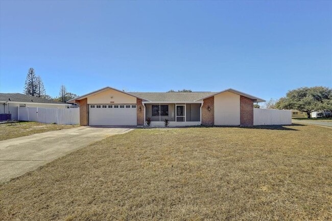 7012 Pin Cherry Ln in Port Richey, FL - Building Photo - Building Photo