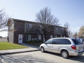 Mitchellville Park Apartments in Mitchellville, IA - Foto de edificio - Building Photo