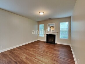 1309 Bedlington Dr NW in Charlotte, NC - Building Photo - Building Photo