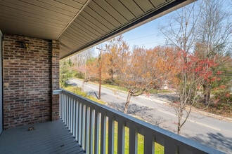 76 Greenville Hwy in Brevard, NC - Building Photo - Building Photo