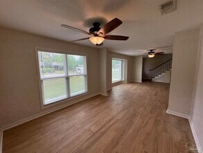 7866 Apollo Dr in Pensacola, FL - Building Photo - Building Photo