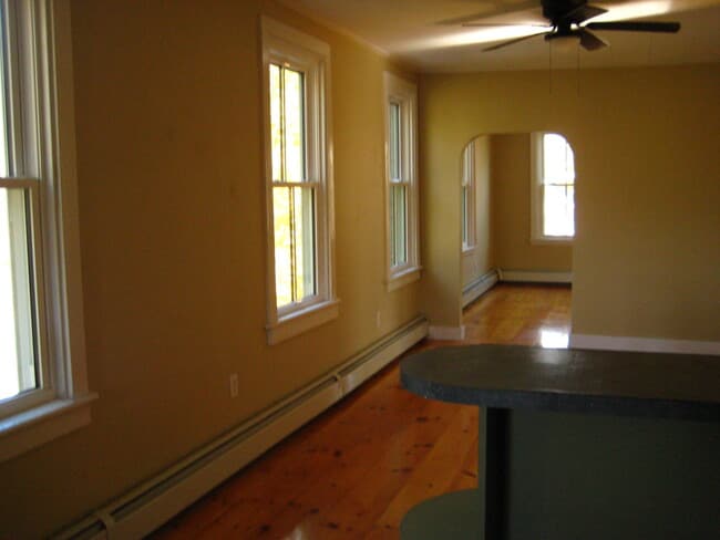806 Gahbauer Rd in Hudson, NY - Building Photo - Building Photo