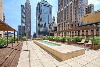 20 Pine St in New York, NY - Building Photo - Building Photo