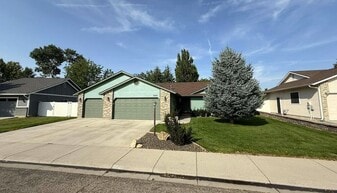 3720 E Presidential Dr in Meridian, ID - Building Photo