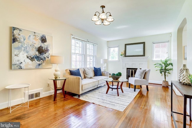 property at 1807 41st Pl SE