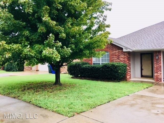 900 Shadowhill St Photo