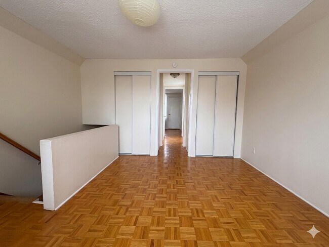 57 Adeline St in Ottawa, ON - Building Photo - Building Photo