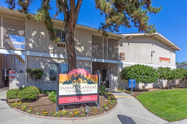 Sunset Gardens Townhomes