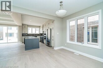 27 William Nador St in Kitchener, ON - Building Photo - Building Photo