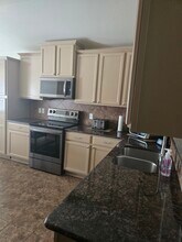 320 Ammonite Ln in Jarrell, TX - Building Photo - Building Photo