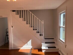 8 School St in Beacon, NY - Building Photo - Building Photo