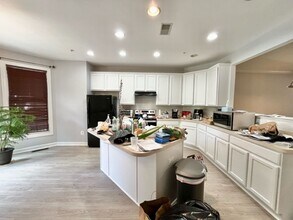 19804 Celebration Way in Germantown, MD - Building Photo - Building Photo