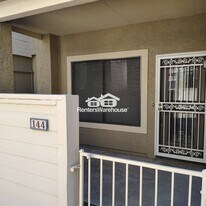 2035 S Elm St in Tempe, AZ - Building Photo