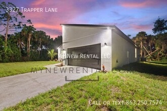 3327 Trapper Ln in North Port, FL - Building Photo - Building Photo