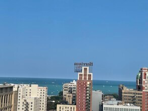 600 S Dearborn St, Unit 2012 in Chicago, IL - Building Photo - Building Photo